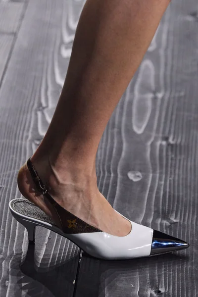 Look 85